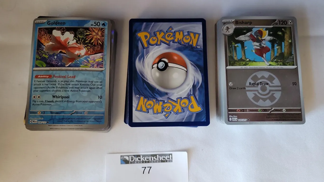 (150) POKÉMON CARD LOT