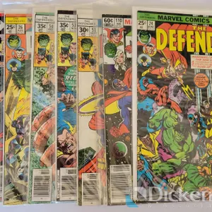 (8) MARVEL THE DEFENDERS COMIC BOOKS