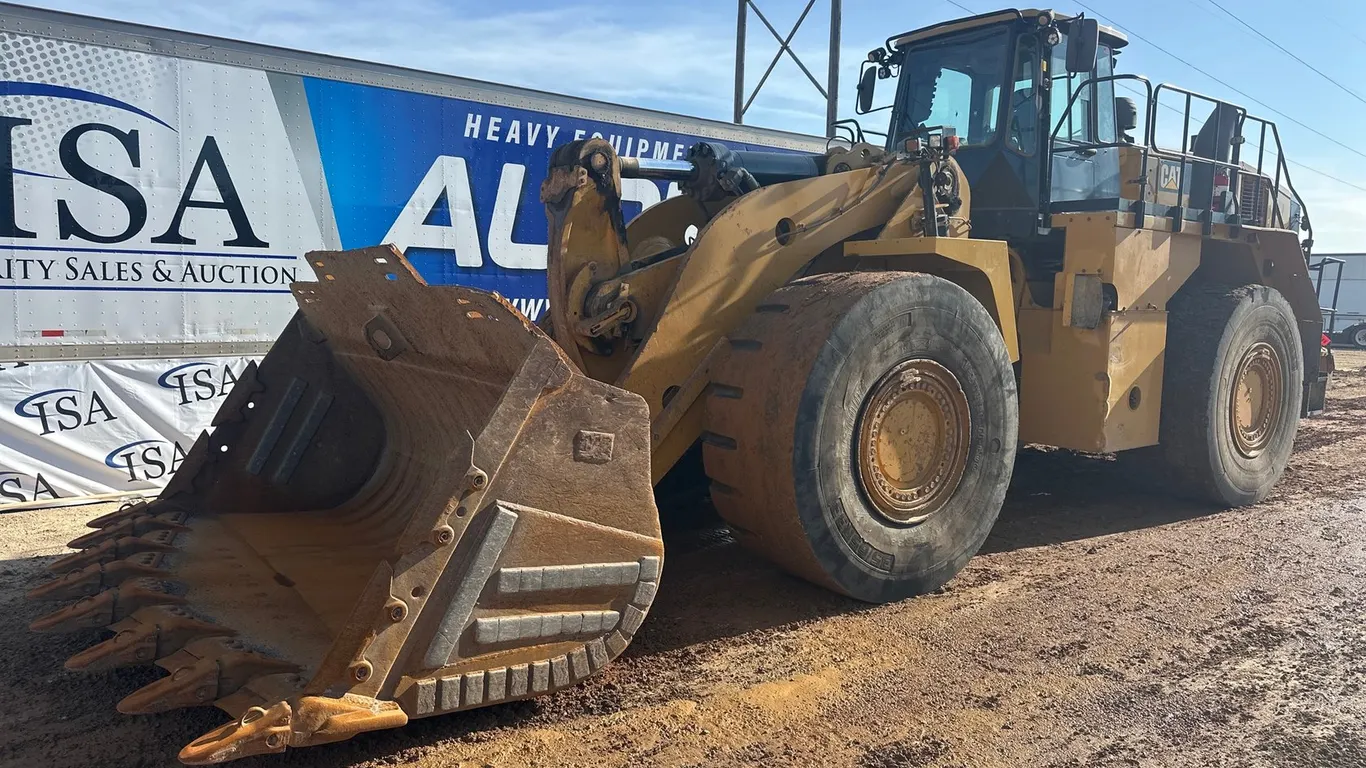 2017 Caterpillar 988K Wheel Loader
