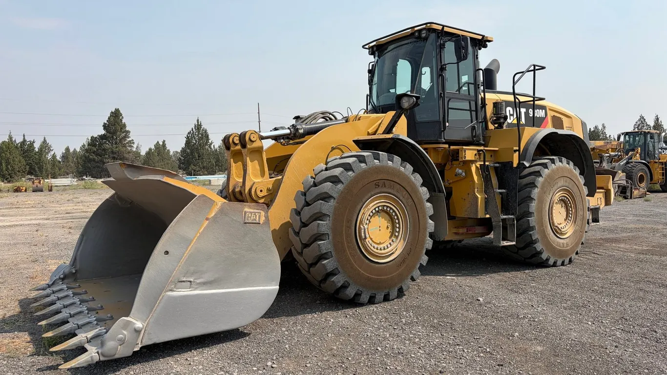 2018 Caterpillar 980M Wheel Loader