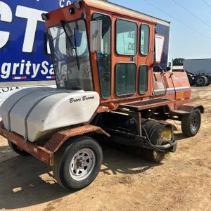 2008 Broce RJ350 Sweeper