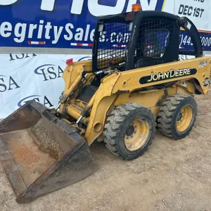 2003 John Deere 240 Wheeled Skid Steer