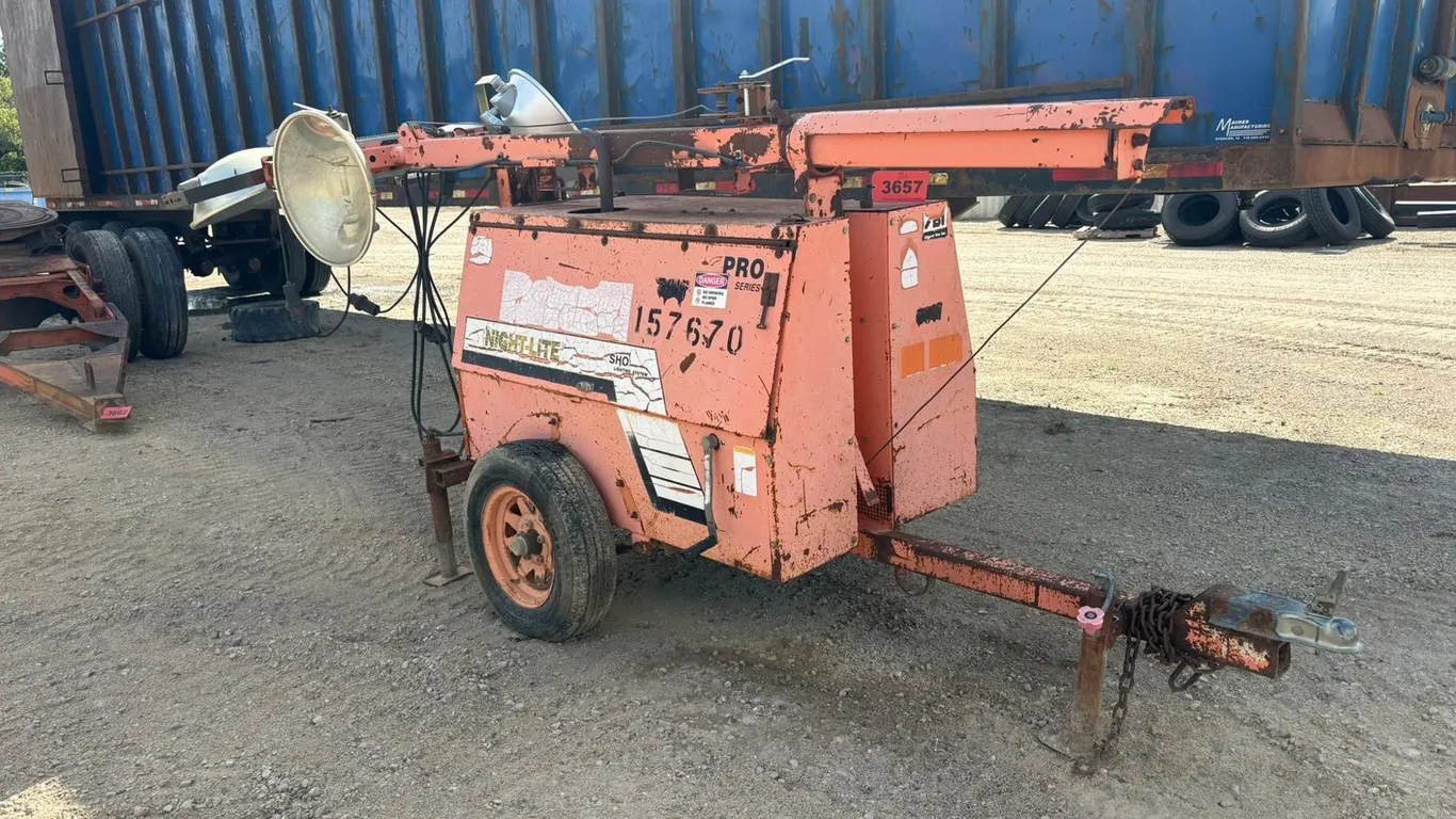 Allmand NLPUFMXZ Light Plant