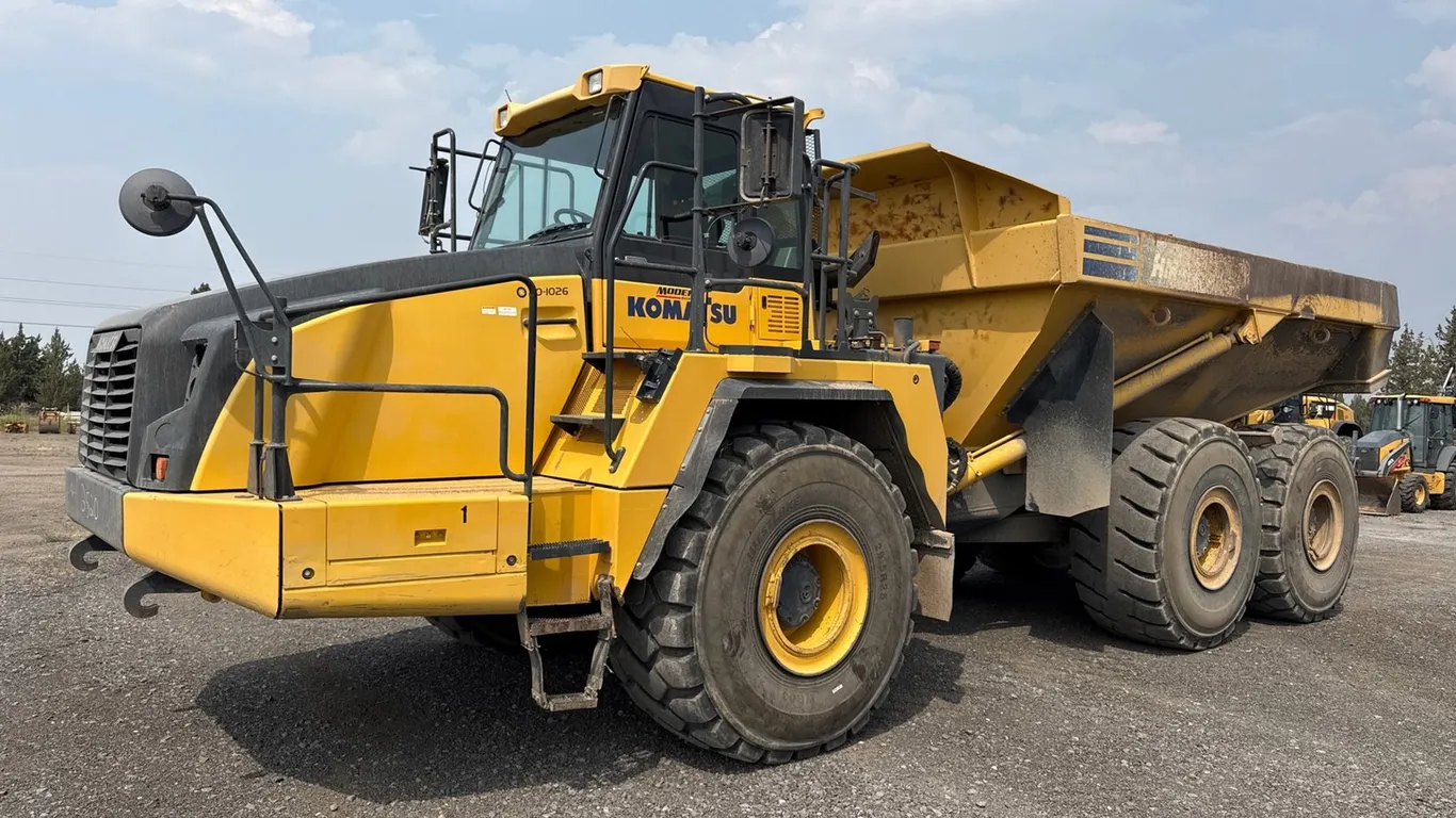 2018 Komatsu HM400-5 Haul Truck