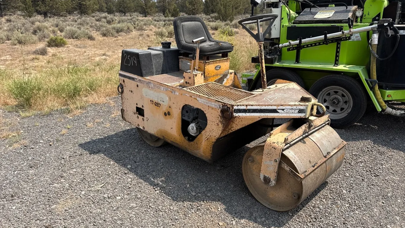 Wolfpack 2500 Double Drum Compactor