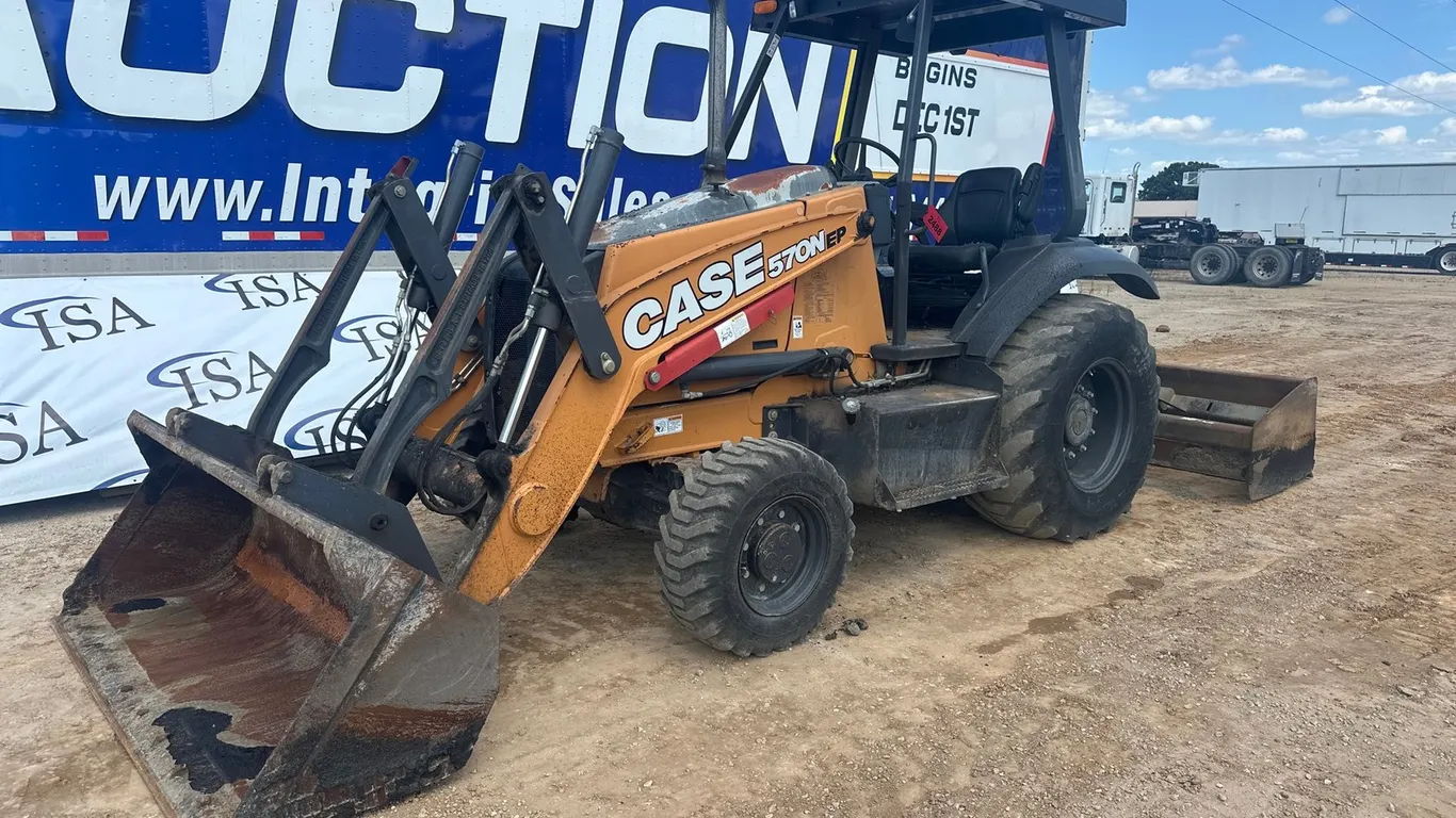 2017 Case 570NEP Skip Loader
