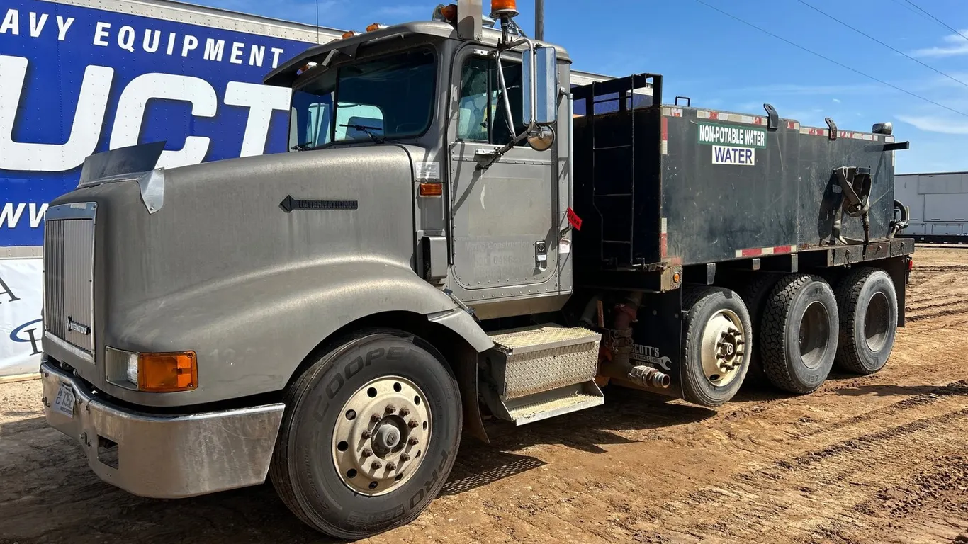 1994 International 9200 Water Truck