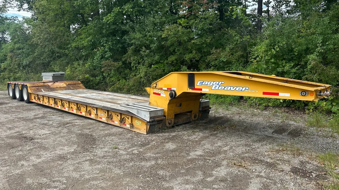 Eager Beaver Tri Axle Lowboy Trailer