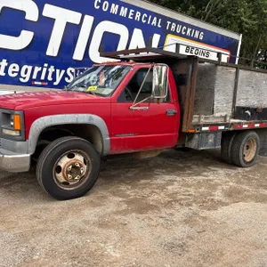 2000 GMC 3500 Flatbed Truck