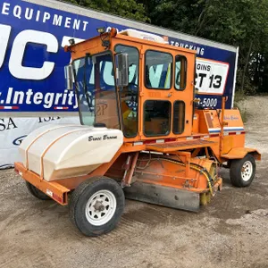 Broce Broom RJ350 Sweeper