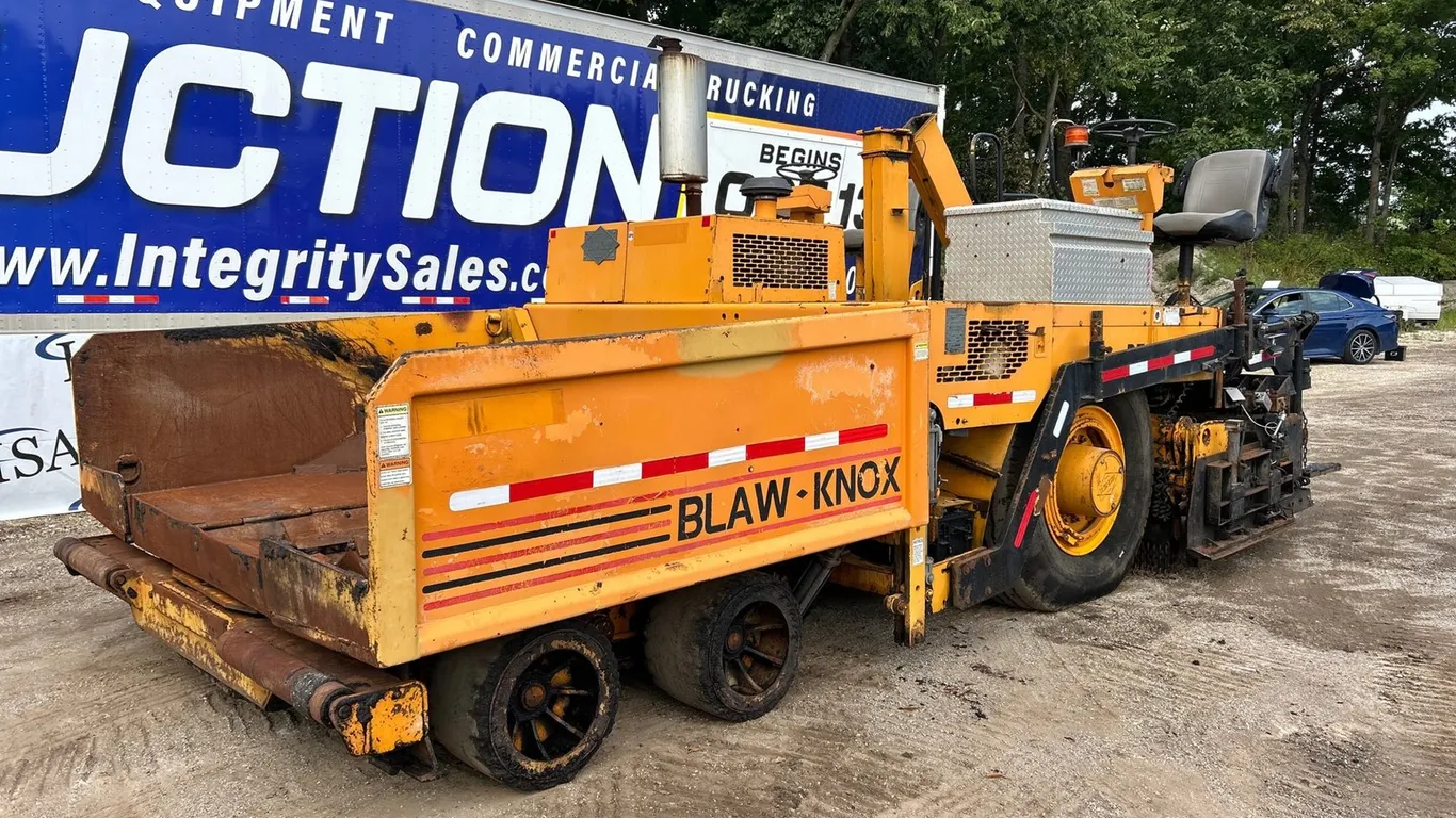Blaw Knox PF-3200 Paver