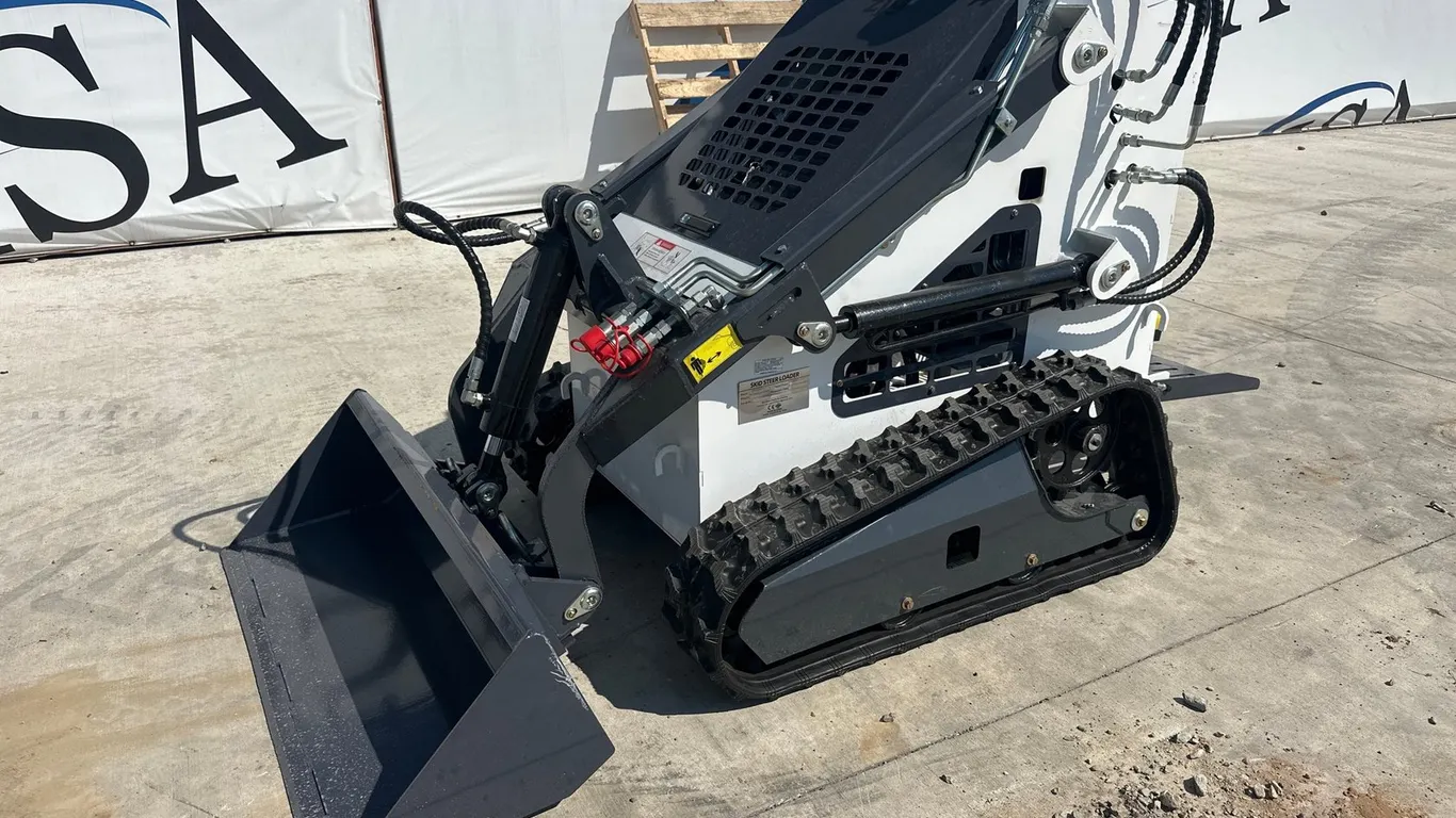 2026 Unused ZJ-380 Mini Skid Steer