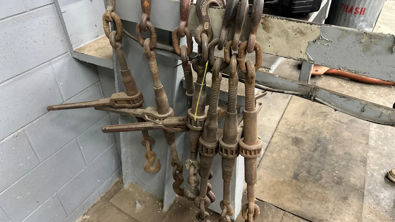 (6) Chain Binders