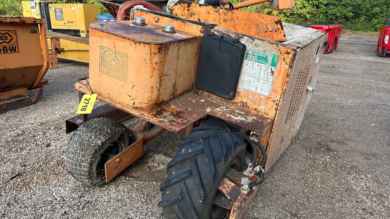MBW CG100 Curb Machine