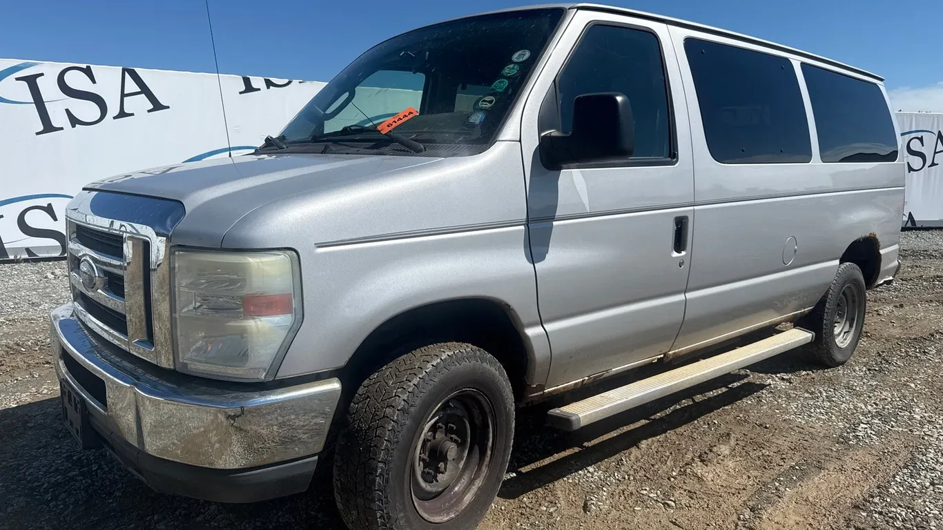 2010 Ford E350 Passenger Van