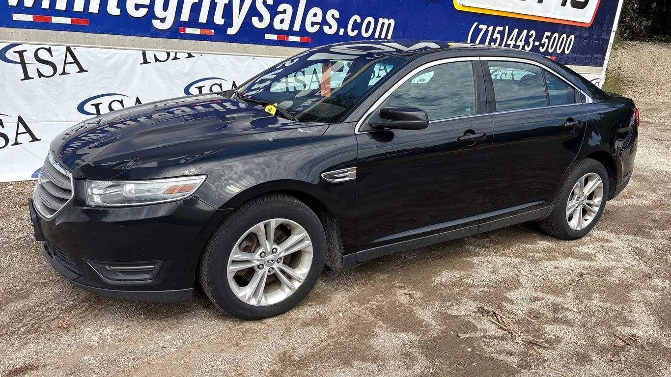 2012 Ford Taurus Sedan