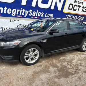 2012 Ford Taurus Sedan