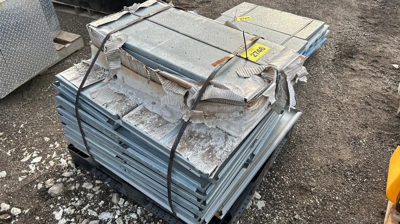 Pallet Of Approx 18"X36" Metal Shelves