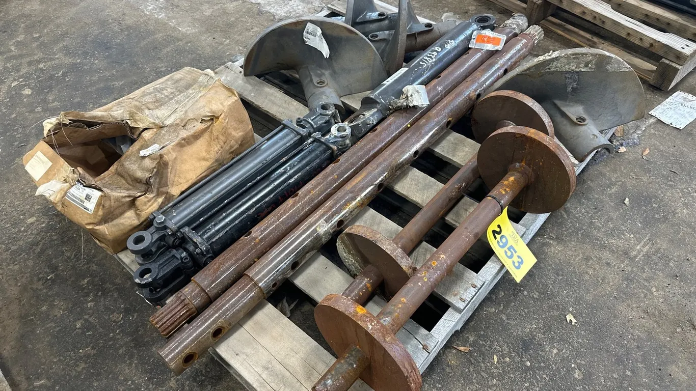 Misc Pallet W/ Hydraulic Cylinders, Misc Parts