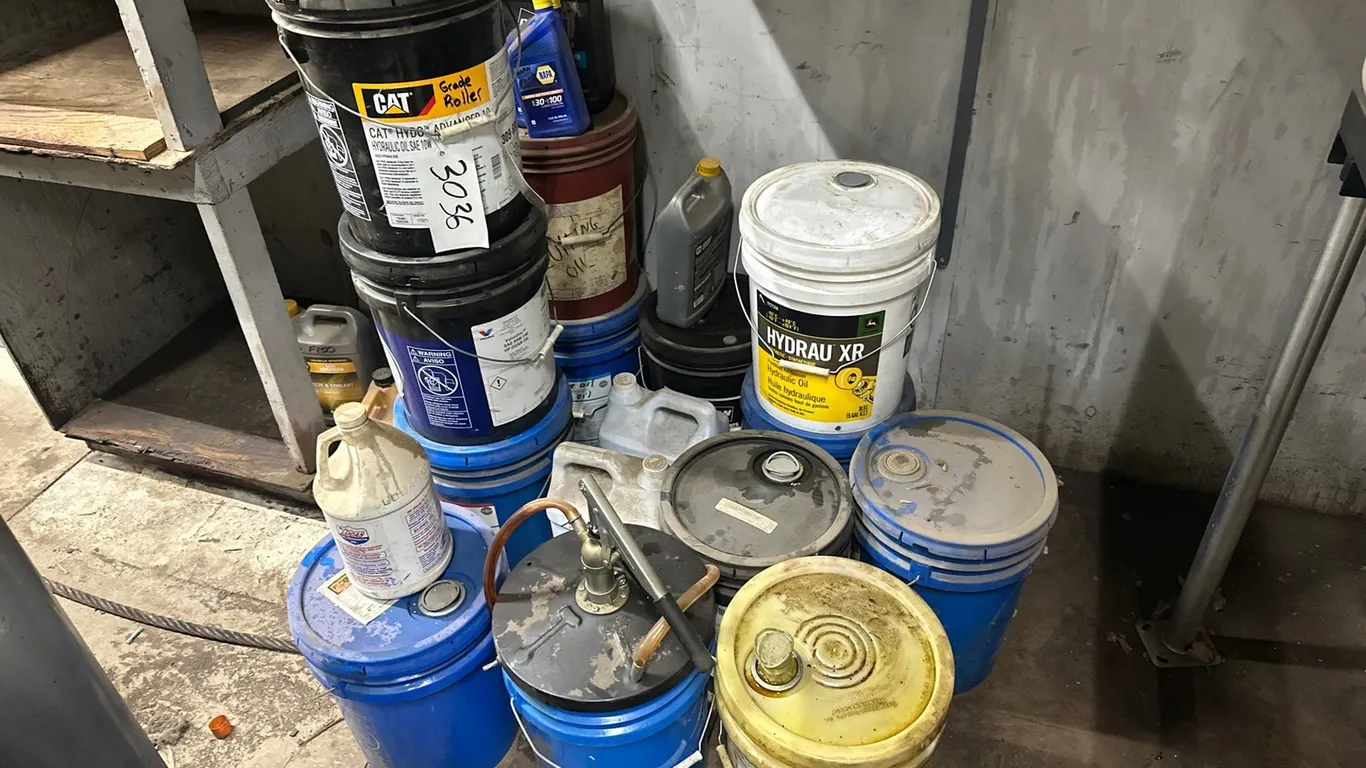 Misc 5 Gallon Pails W/ Fluids