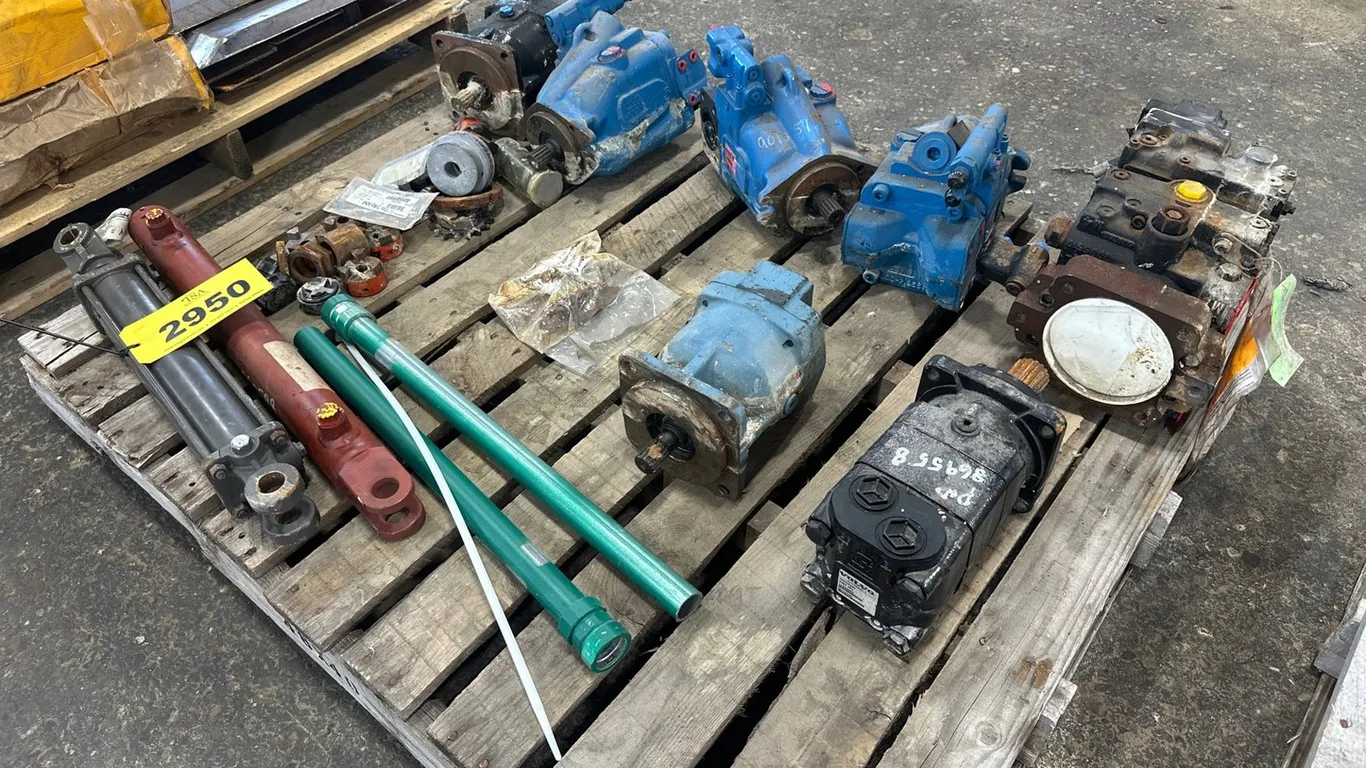 Pallet W/ Misc Hydraulic Motors And Hydraulic Cylinders