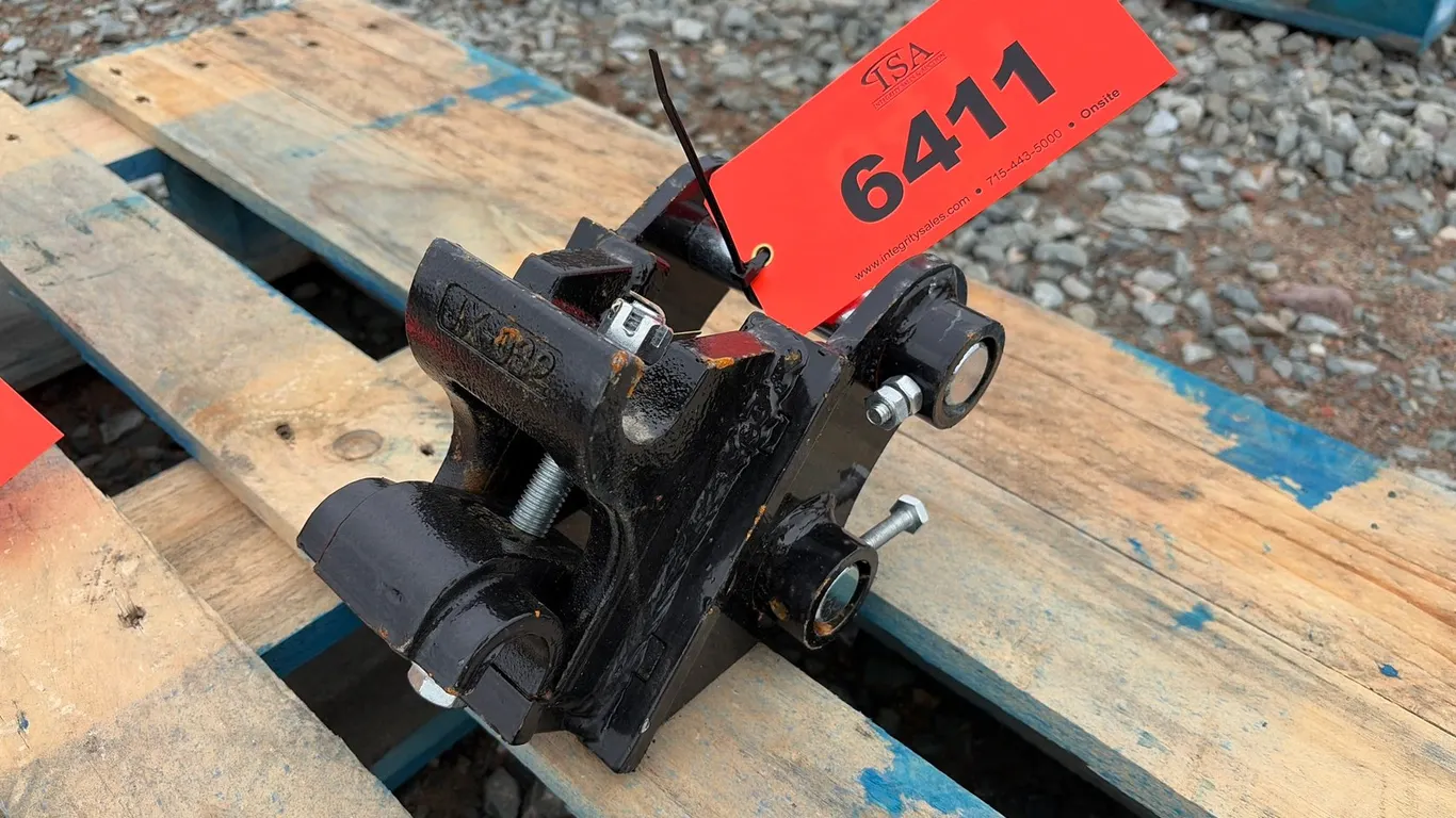 Unused Mini Excavator Quick Coupler Attachment
