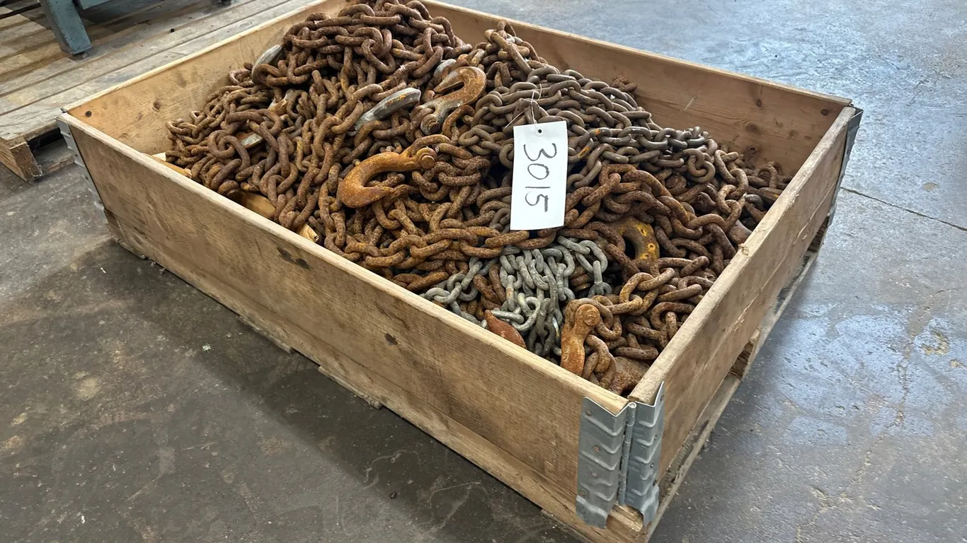 Crate Of Chains Misc. Sizes