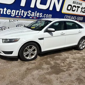 2015 Ford Taurus Sedan