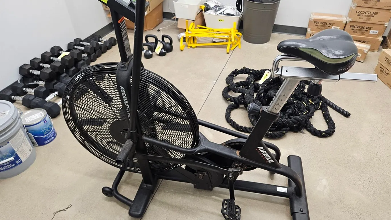 Assault Fitness Airbike Classic, Needs Repair