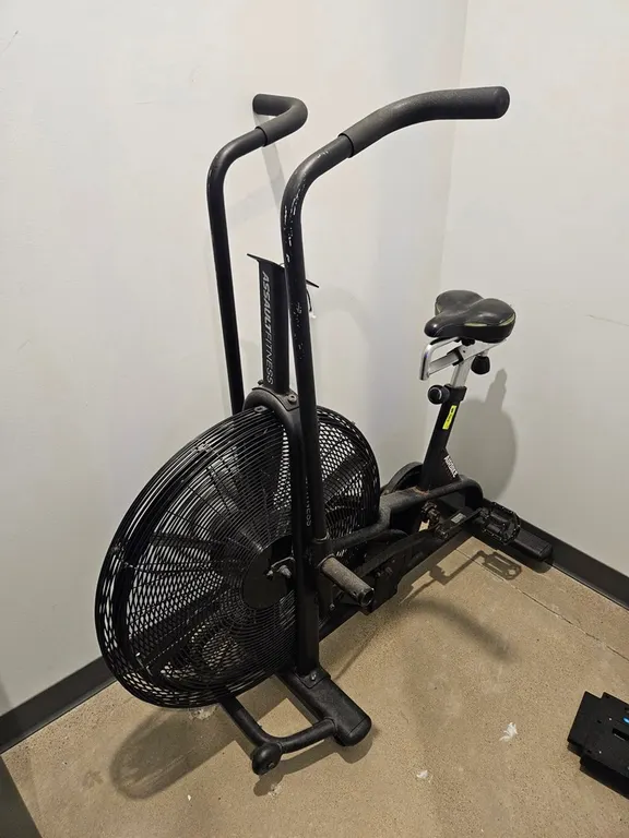 Assault Fitness Airbike Classic, Needs Repair