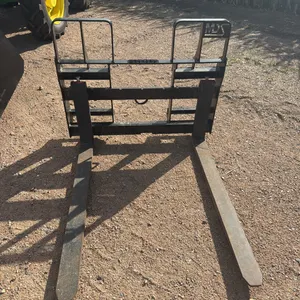MDS Skid Loader Pallet Forks