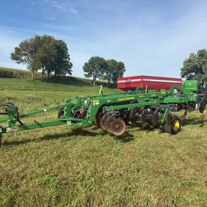 John Deere  2700 Disk Ripper, (7) Shank, (3) Bar Summers Spring Tooth Harrow, Front and Rear Leveling Disks, One Owner