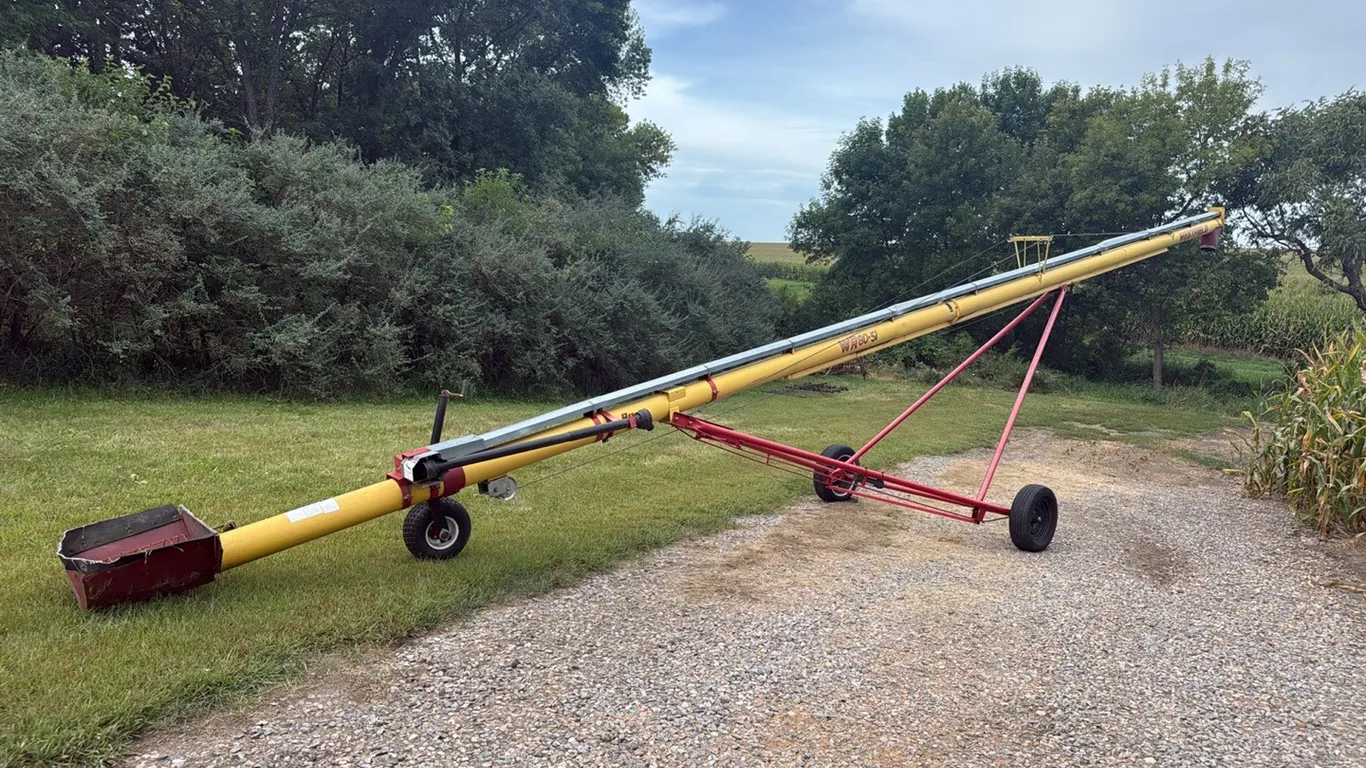 West Field WR 80-51 PTO Auger