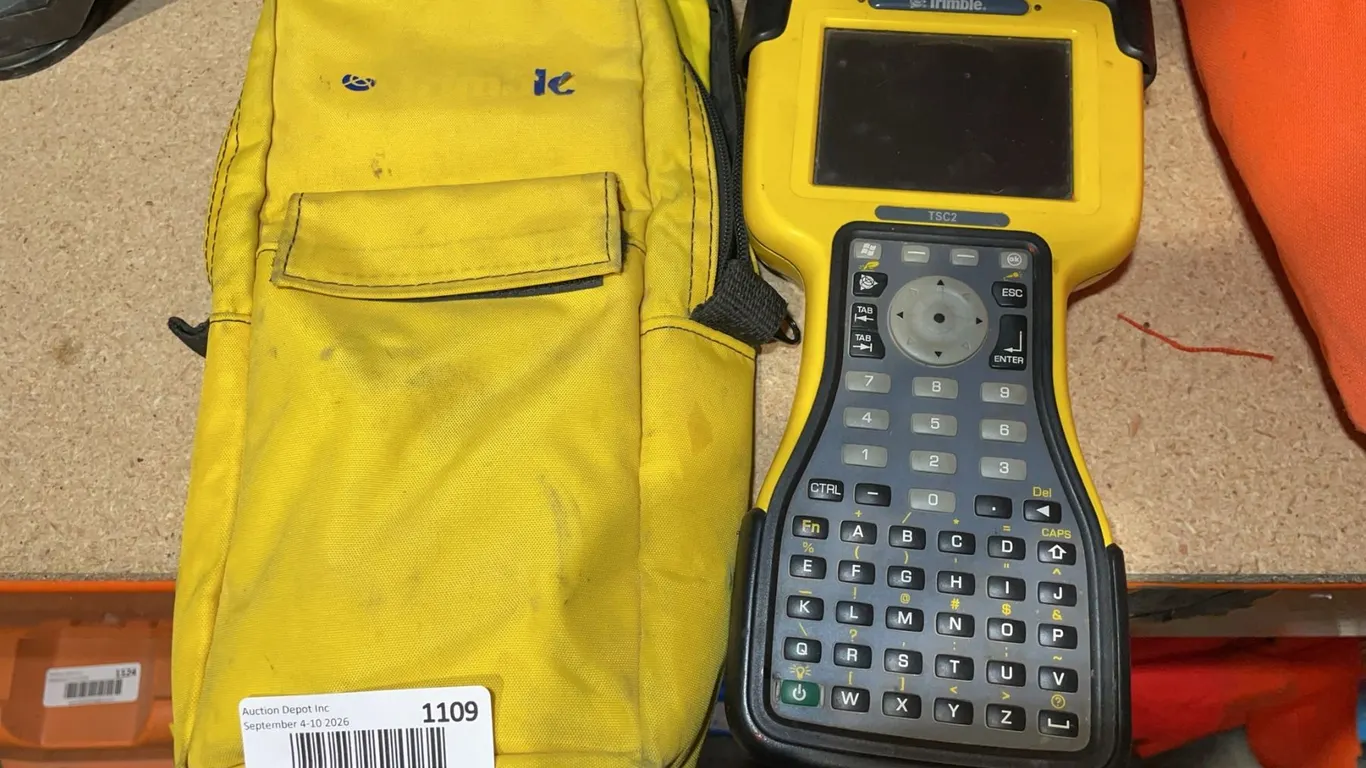Trimble TSC2 Data Collector with Rechargeable Battery, mount and Case