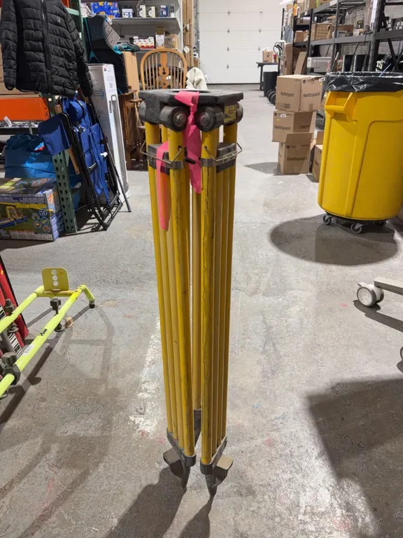 Dutch Hill Tripod for Surveying Equipment