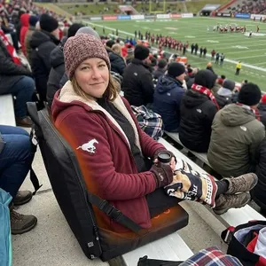 Portable Heated Stadium and Hunting Seat Pad
