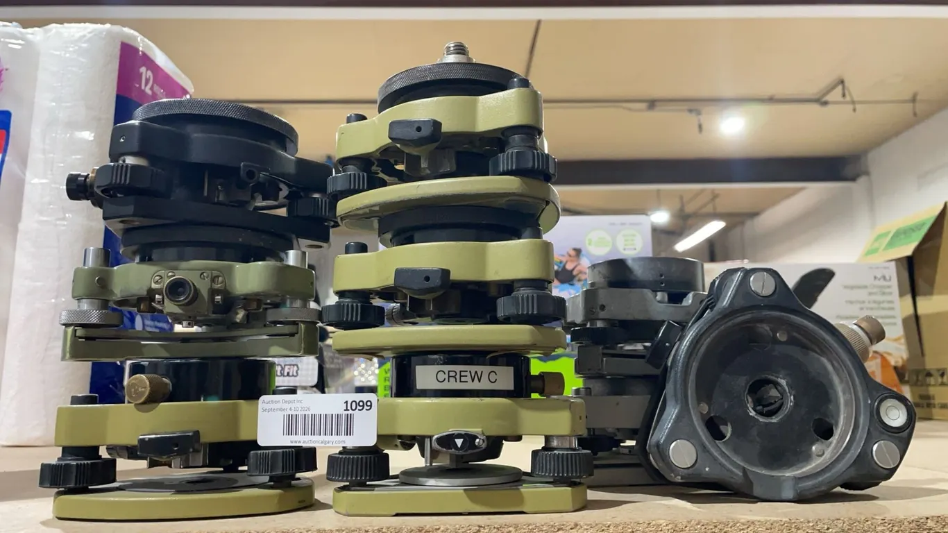 Surveying Three Jaw Tribrach Leveling Base
