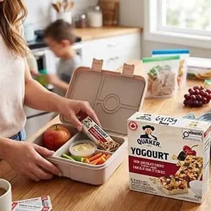 Quaker Yogourt Dark Chocolate Cherry Granola Bars - 6 Boxes x 175g