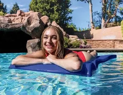 Fluid 15+ Ultra Comfort Pool Float
