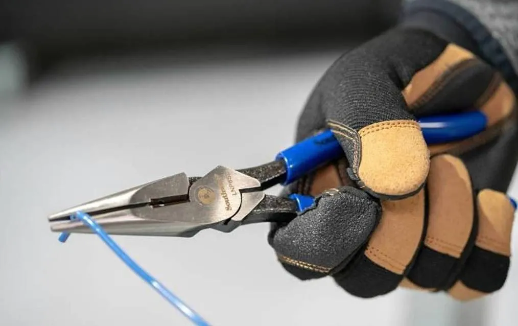 Southwire LNP8SD 8" Heavy Duty Long Nose Pliers