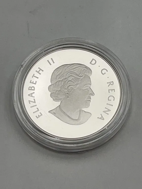 2014 Canada $10 Silver Coin Grizzly Bear