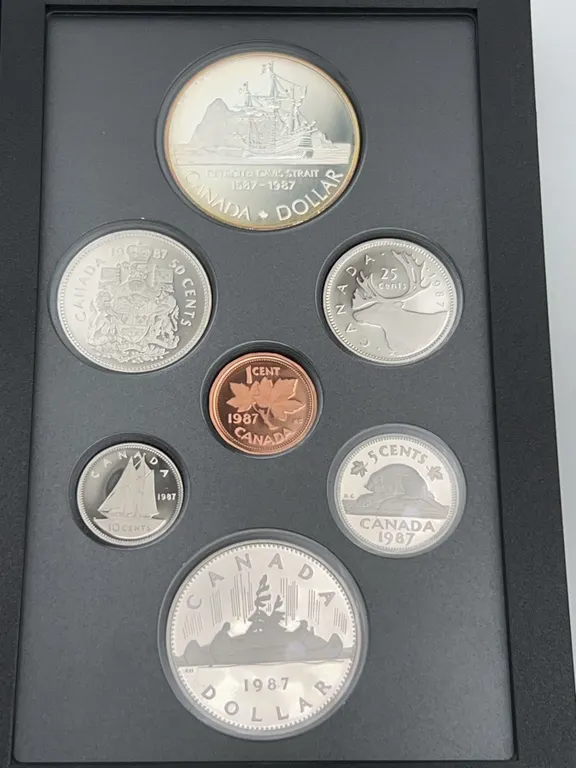 1987 Canada Proof Set in Leather Case