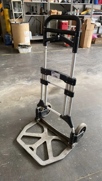 ALUMINUM/PLASTIC FOLDABLE 2 WHEEL HAND TRUCK