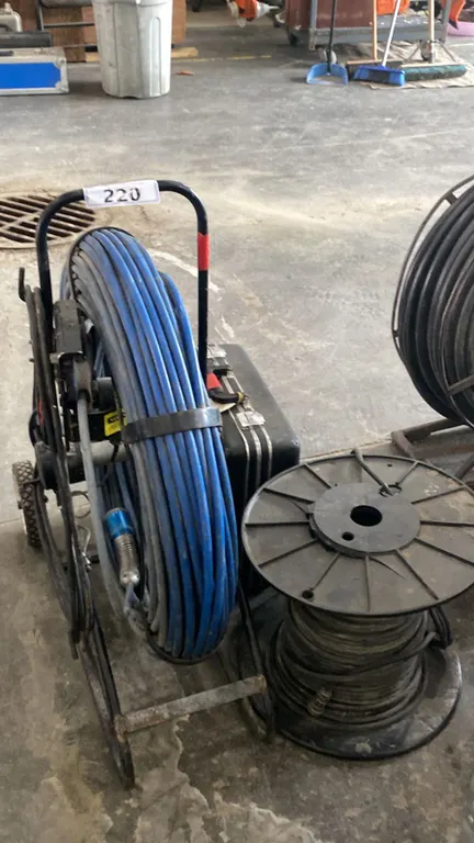 UEMSI INDUSTRIAL PUSH CAMERA SYSTEM WITH CONTROL BOX & 100FT EXTENSION CABLE
