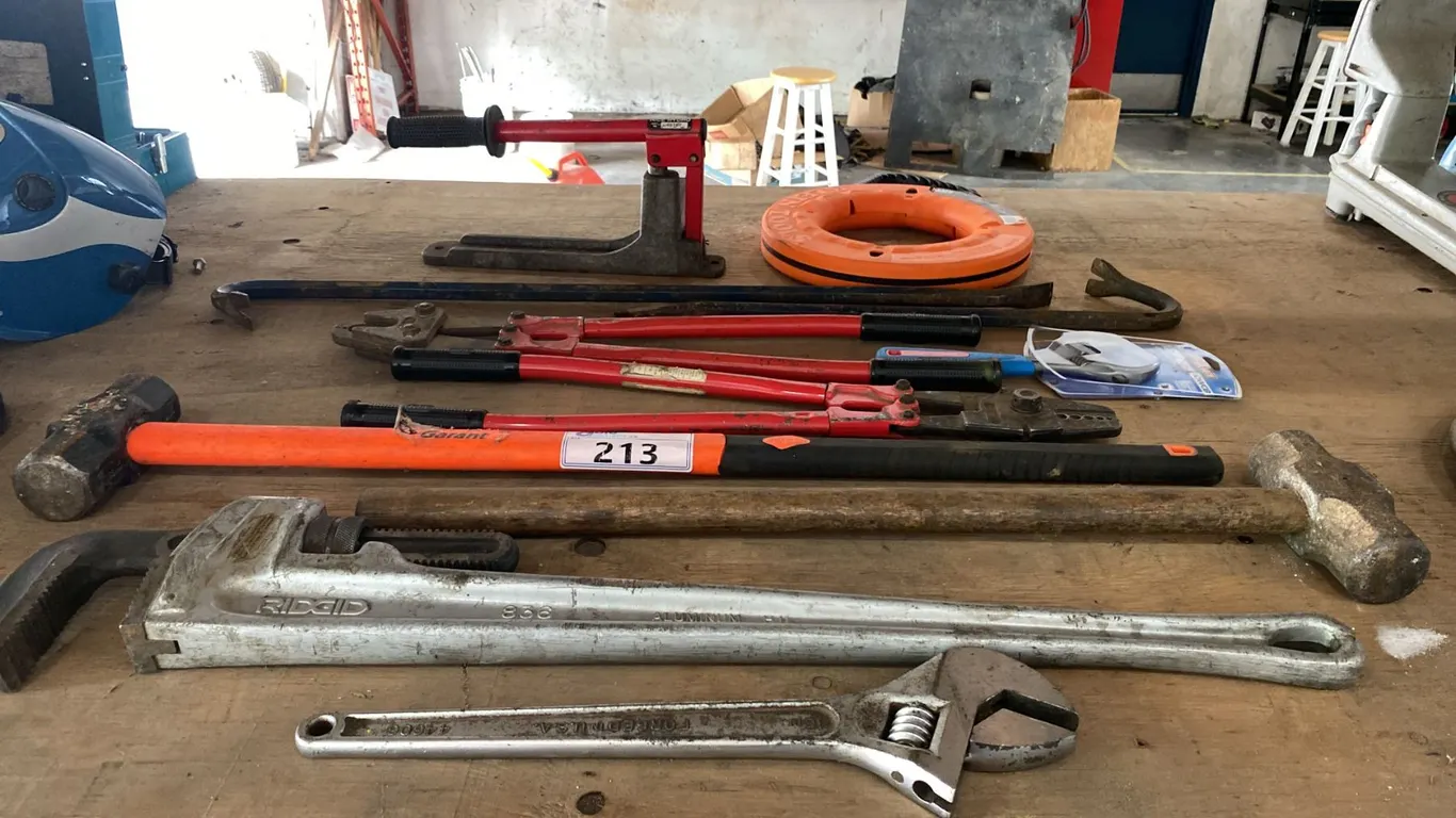 GROUP OF ASSORTED HEAVY DUTY HAND TOOLS & KLEIN TOOLS 240' STEEL FISH TAPE