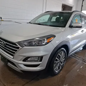 2019  Hyundai  TUCSON  AWD Preferred 4dr SUV w/ Trend Package