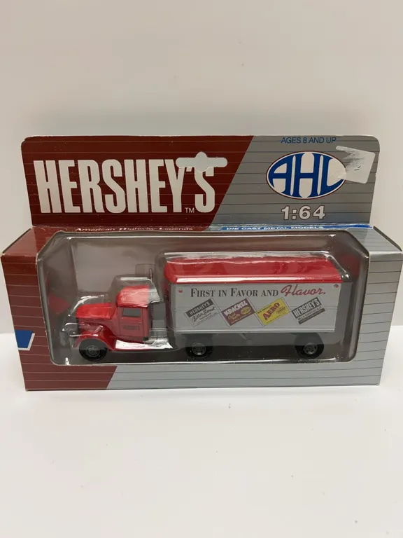 AHL 1:64 Die Cast Hershey's Peterbilt 260 Truck Model