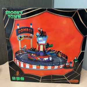 Lemax Spooky Town Zombie Plane Ride Animated Lighted Decor