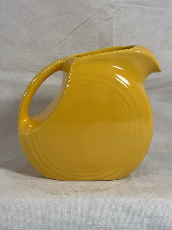 Fiesta Disk Pitcher