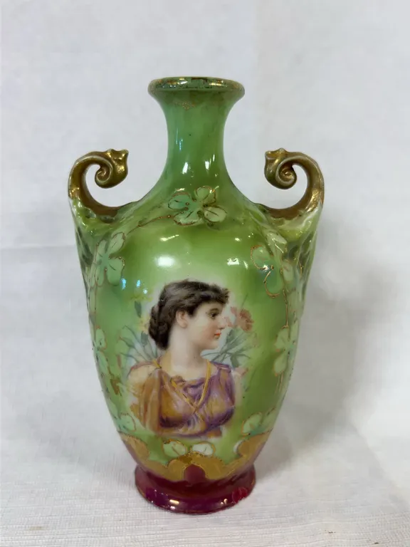 German Portrait Vase